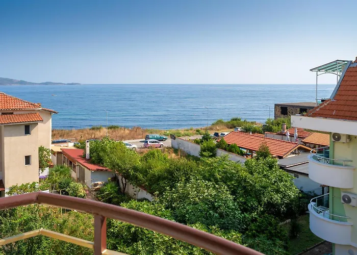 Отель Milan Приморско