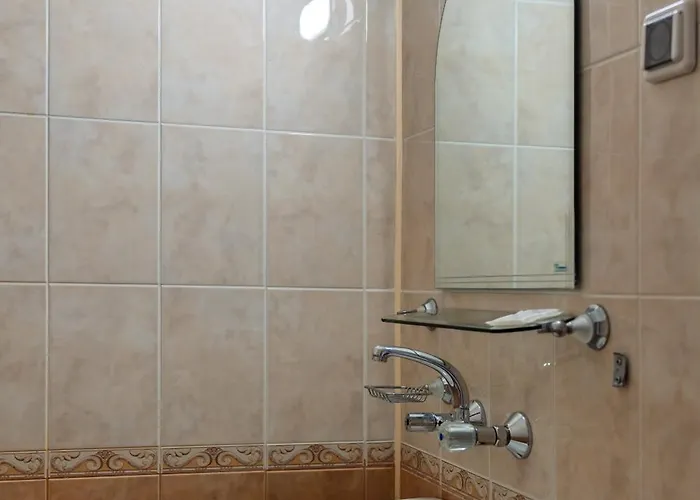 Отель Milan Приморско