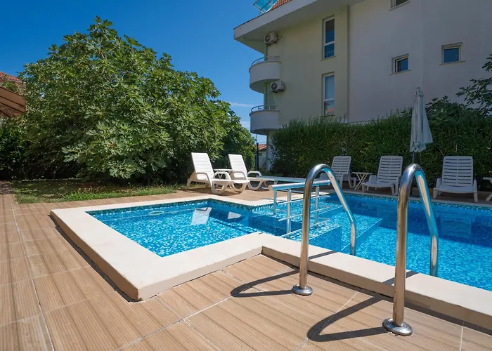 Milan Приморско