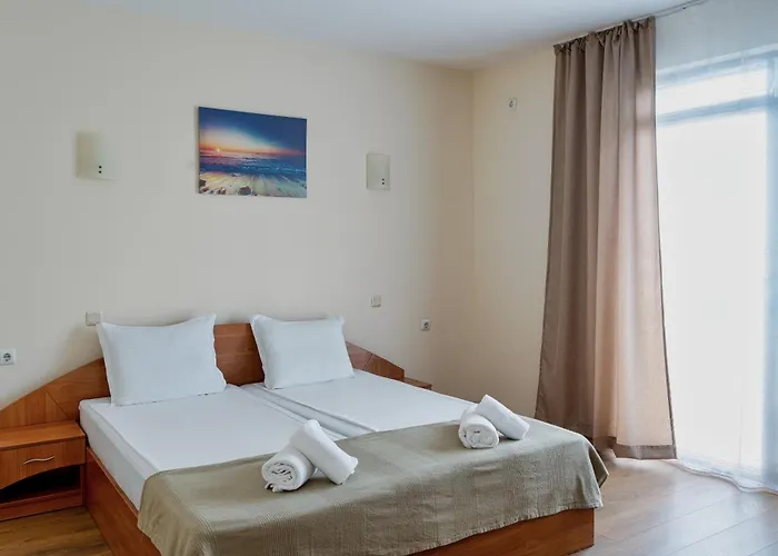 Milan 2* Приморско