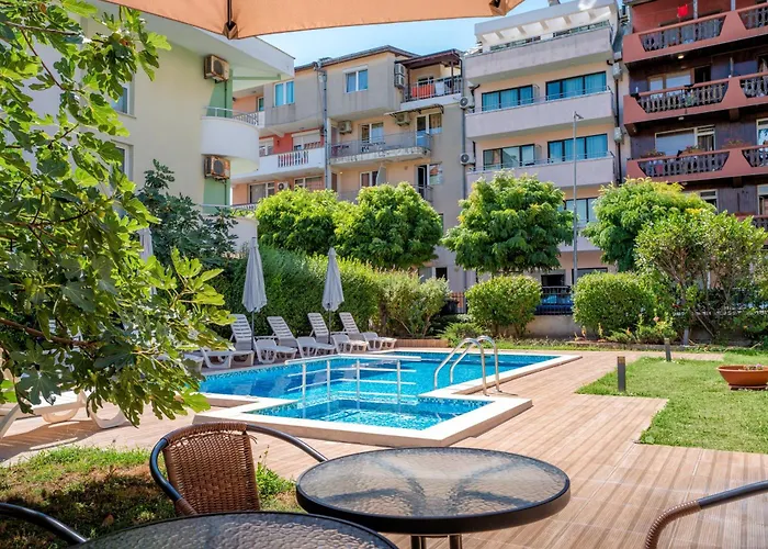 Milan Отель Приморско